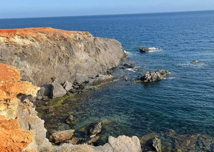 Vista Del Sol 아파트 라망가델마르메노